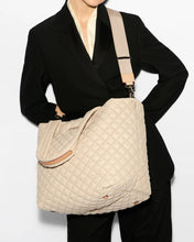 Load image into Gallery viewer, Metro Tote® Deluxe Medium Buff Rec