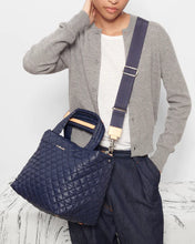 Load image into Gallery viewer, Dawn Small Metro Tote Deluxe