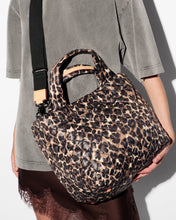 Load image into Gallery viewer, Small Metro Tote Deluxe Leopard