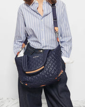 Load image into Gallery viewer, Dawn Medium Sutton Deluxe