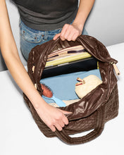 Load image into Gallery viewer, Walnut Large Metro Tote Deluxe