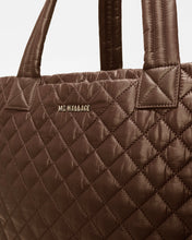 Load image into Gallery viewer, Walnut Large Metro Tote Deluxe