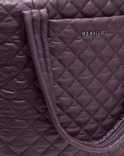Load image into Gallery viewer, Raisin Medium Metro Tote Deluxe