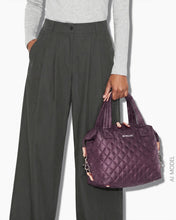 Load image into Gallery viewer, Raisin Small Sutton Deluxe II