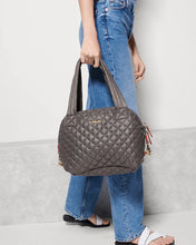 Load image into Gallery viewer, Magnet Medium Sutton Deluxe