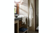 Load image into Gallery viewer, KIRAN