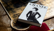 Load image into Gallery viewer, Chanel: The Legend Of An Icon