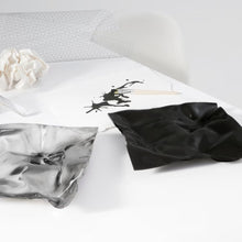 Load image into Gallery viewer, PANTON Tray, Medium