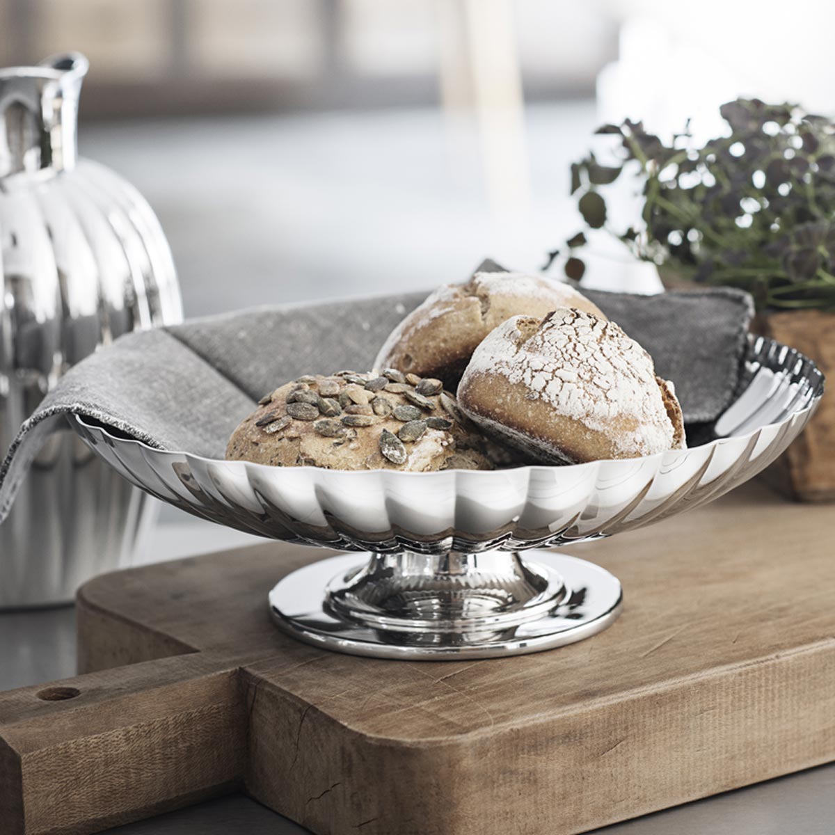 ✴︎ ✴︎ ベルナドッテ ディッシュオンスタンド BERNADOTTE Dish on Stand - Design Inspired by Sigvard Bernadotte