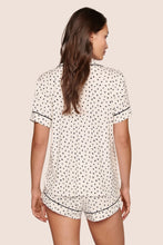Load image into Gallery viewer, Gisele Printed TENCEL™ Modal Relaxed Short PJ Set Heart to Heart Black/Black