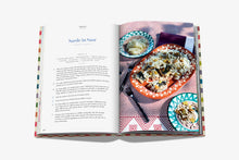 Load image into Gallery viewer, Missoni Family Cookbook