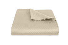 Load image into Gallery viewer, Pearl Coverlet