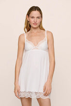 Load image into Gallery viewer, Beatrix Modal Slip White