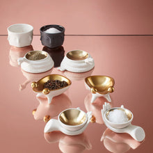 Load image into Gallery viewer, Eve Salt & Pepper Cellars