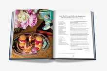 Load image into Gallery viewer, Valentino: At the Emperor's Table
