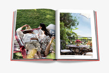 Load image into Gallery viewer, Villeggiatura: Italian Summer Vacation