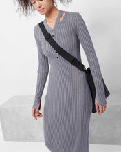 Load image into Gallery viewer, Black Medium Metro Tote Deluxe