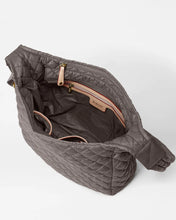 Load image into Gallery viewer, Magnet Medium Parker Deluxe