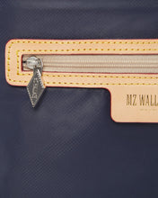 Load image into Gallery viewer, Dawn Small Sutton Deluxe