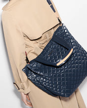 Load image into Gallery viewer, Medium Metro Tote Deluxe Ink Liquid
