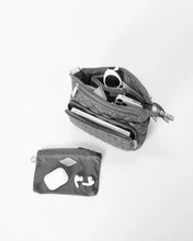 Load image into Gallery viewer, Metro Scout Deluxe Raspberry
