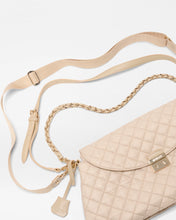 Load image into Gallery viewer, Crosby Lock Shoulder Buff
