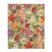 Load image into Gallery viewer, Dutch Floral Gold Guest Towels - includes 15 Guest Towels
