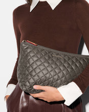 Load image into Gallery viewer, Magnet Zoey Large Zip Pouch

