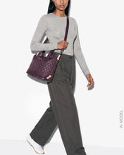 Load image into Gallery viewer, Raisin Small Sutton Deluxe II
