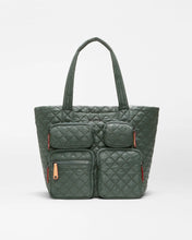 Load image into Gallery viewer, Juniper Medium Metro Travel Tote
