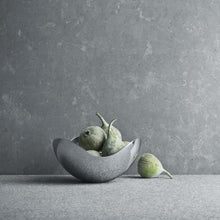 Load image into Gallery viewer, BLOOM Mirror bowl, petit
