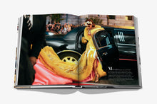 Load image into Gallery viewer, Fifth Avenue: 200 Years of Stories and Legends
