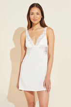 Load image into Gallery viewer, Rosalia TENCEL™ Modal Chemise - Ivory
